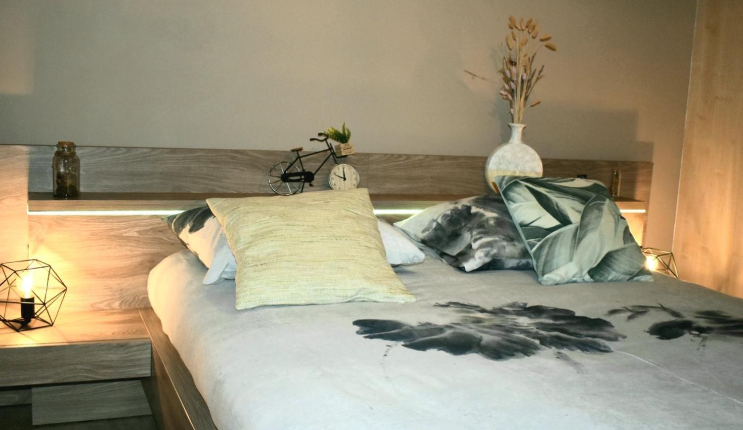 Viktor And Stella Suite By The Minnewater Bruggy Pokoj fotografie